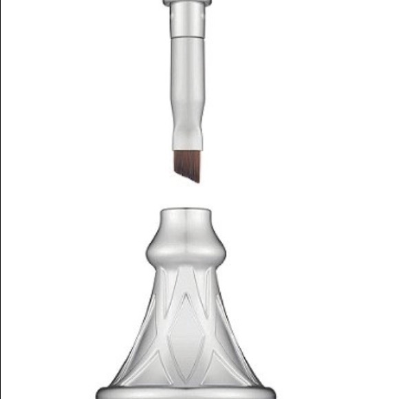 Benefit - Picture 2 of 3